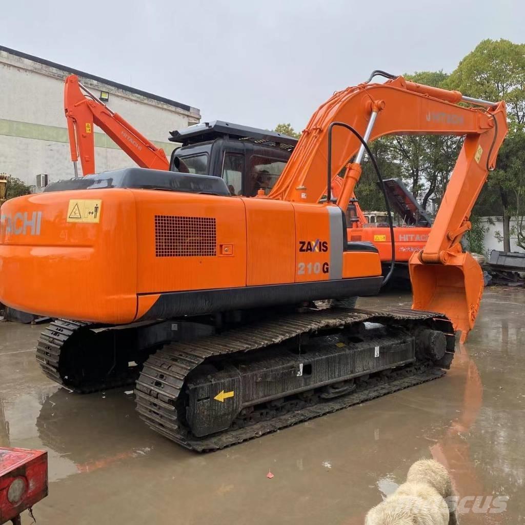 Hitachi ZX 210 Roomikekskavaatorid
