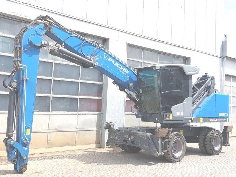 Fuchs MHL 320 F Materjalikäitlusmasinad
