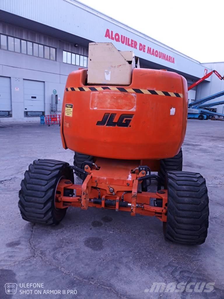 JLG 450 AJS II Iseliikuvad poomtõstukid