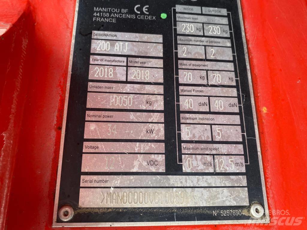 Manitou 200 ATJ Iseliikuvad poomtõstukid