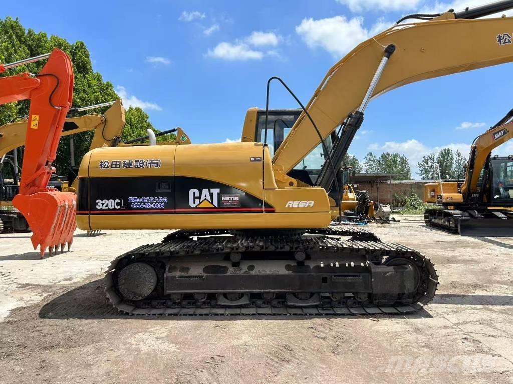 CAT 320 C Roomikekskavaatorid
