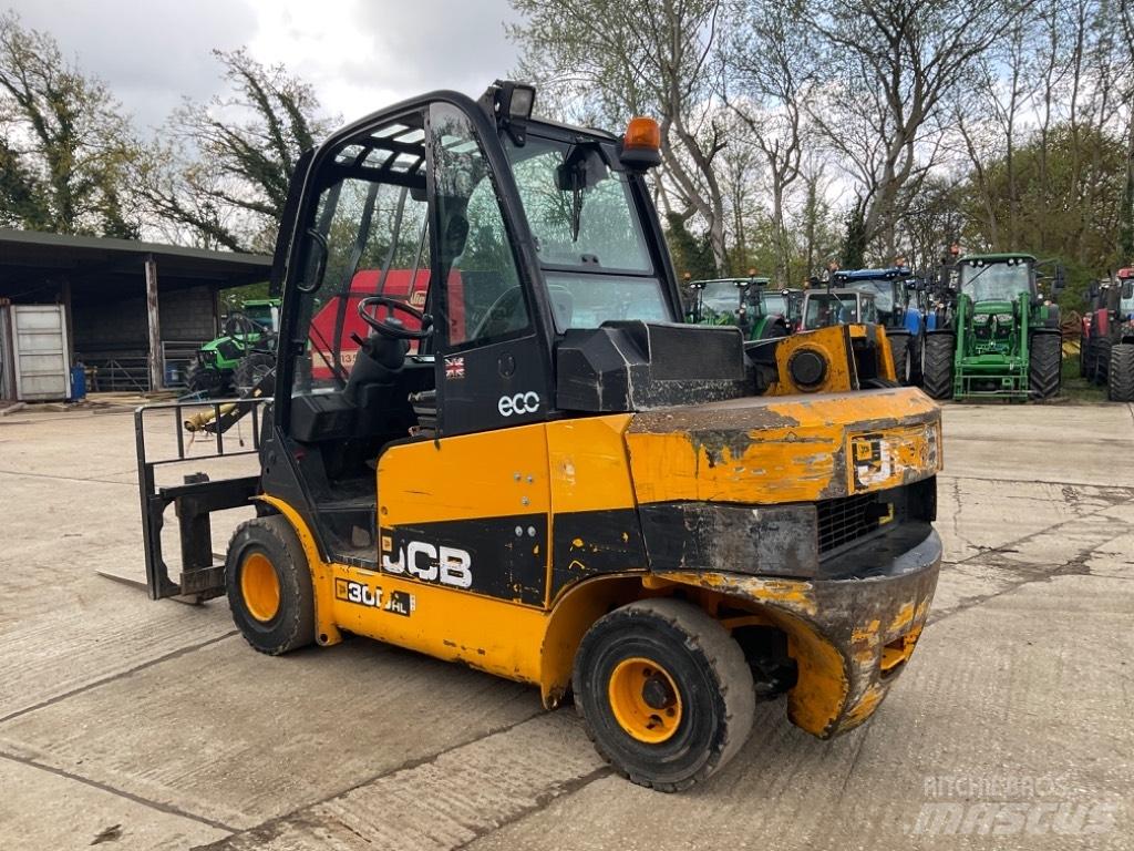 JCB 30 D HL Rataslaadurid