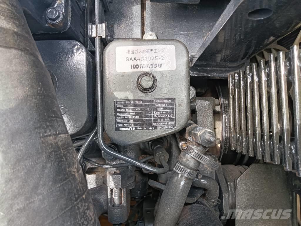 Komatsu PC 160 Roomikekskavaatorid