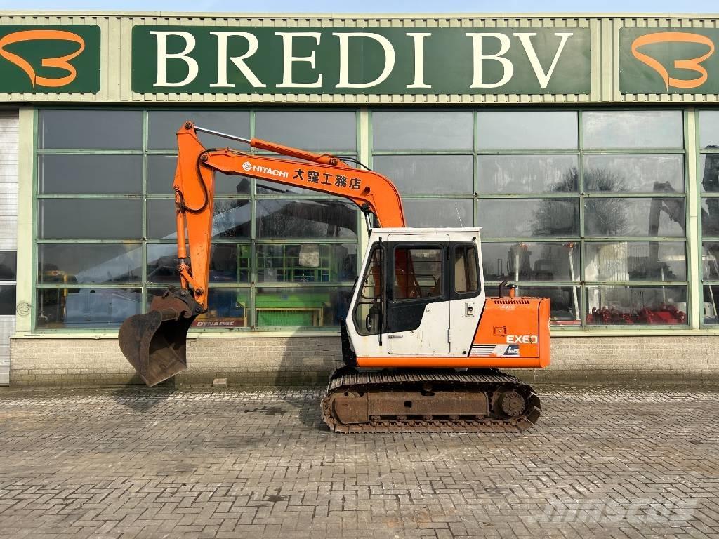 Hitachi EX 60 Väikeekskavaatorid 7t-12t
