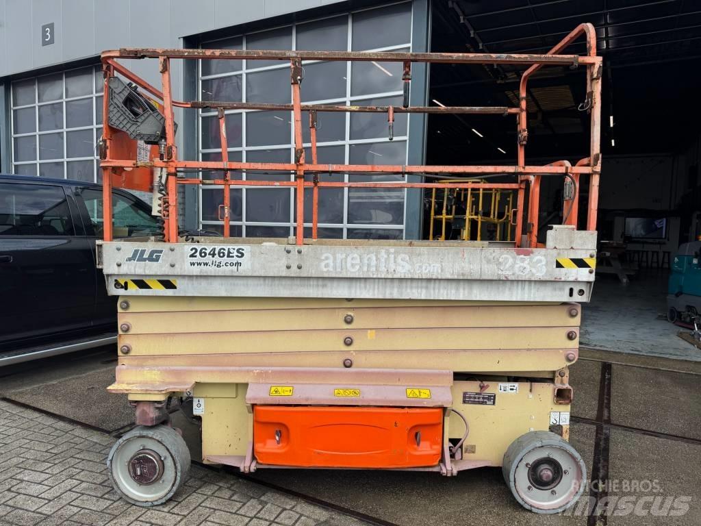 JLG 2646 ES Käärtõstukid