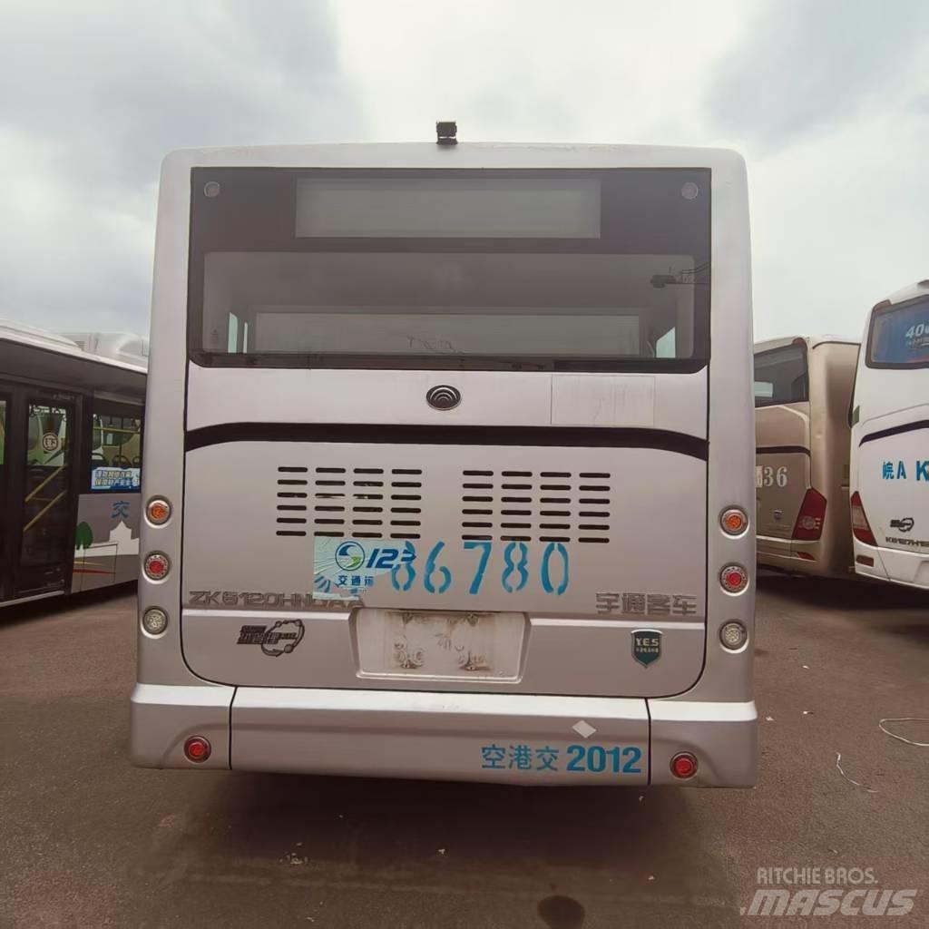 Yutong ZK6120DHNGAA Linnabussid