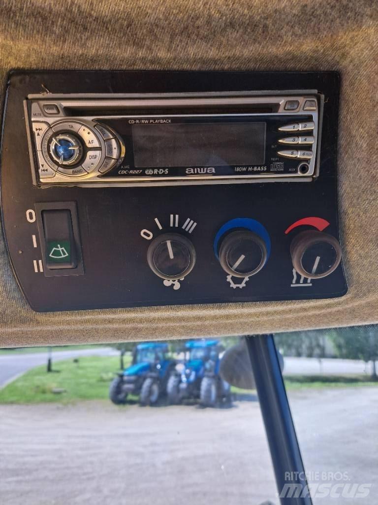 New Holland TC5050 Teraviljakombainid