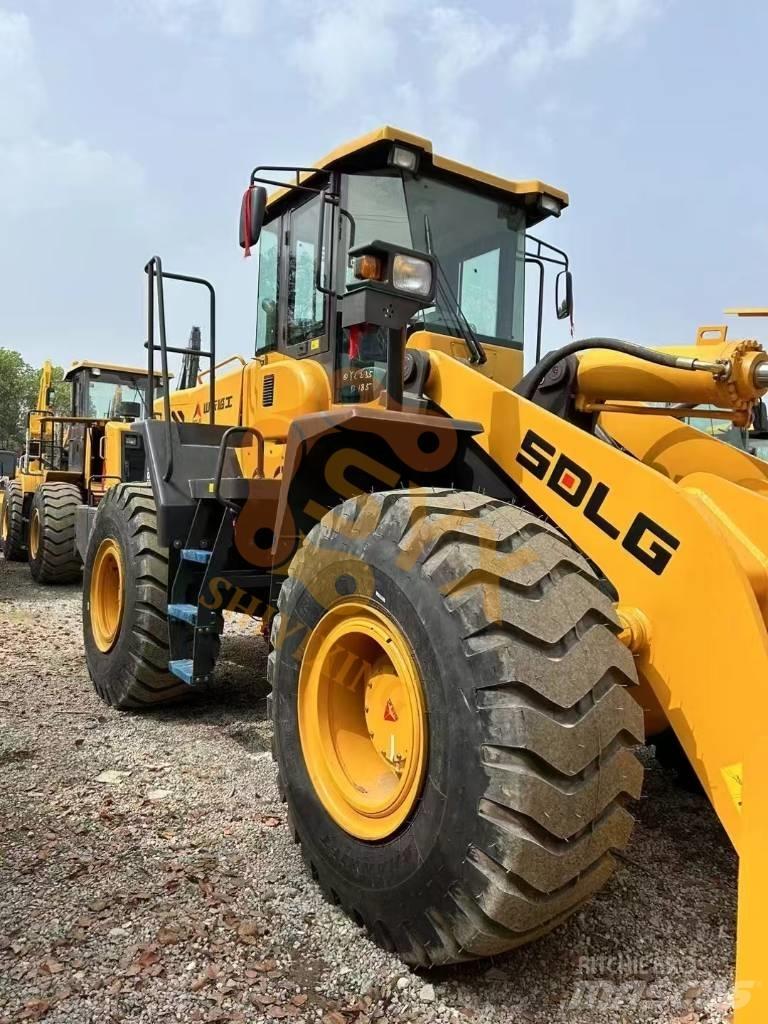 SDLG 956L Rataslaadurid