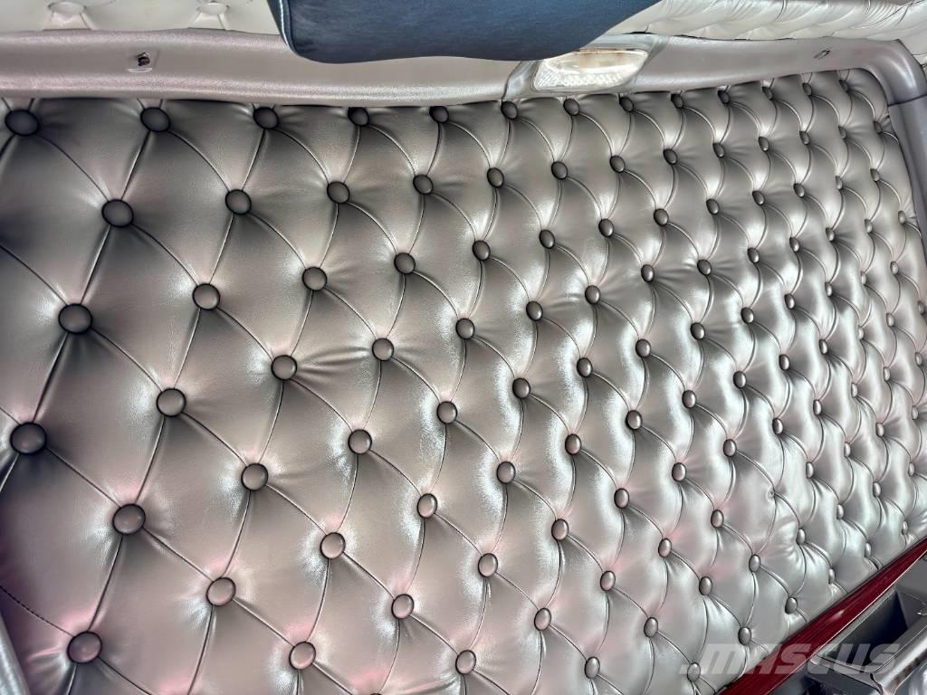 Kenworth W 900 Sadulveokid