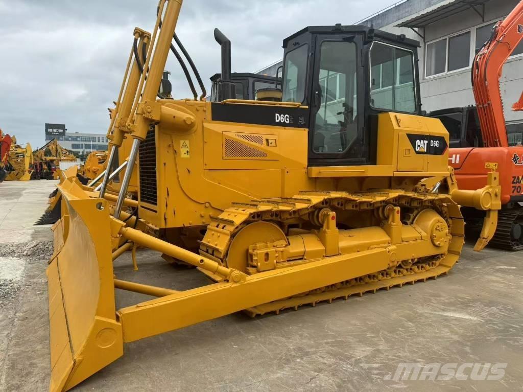 CAT D 6 G Buldooserid