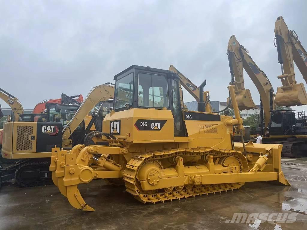 CAT D 6 G Buldooserid