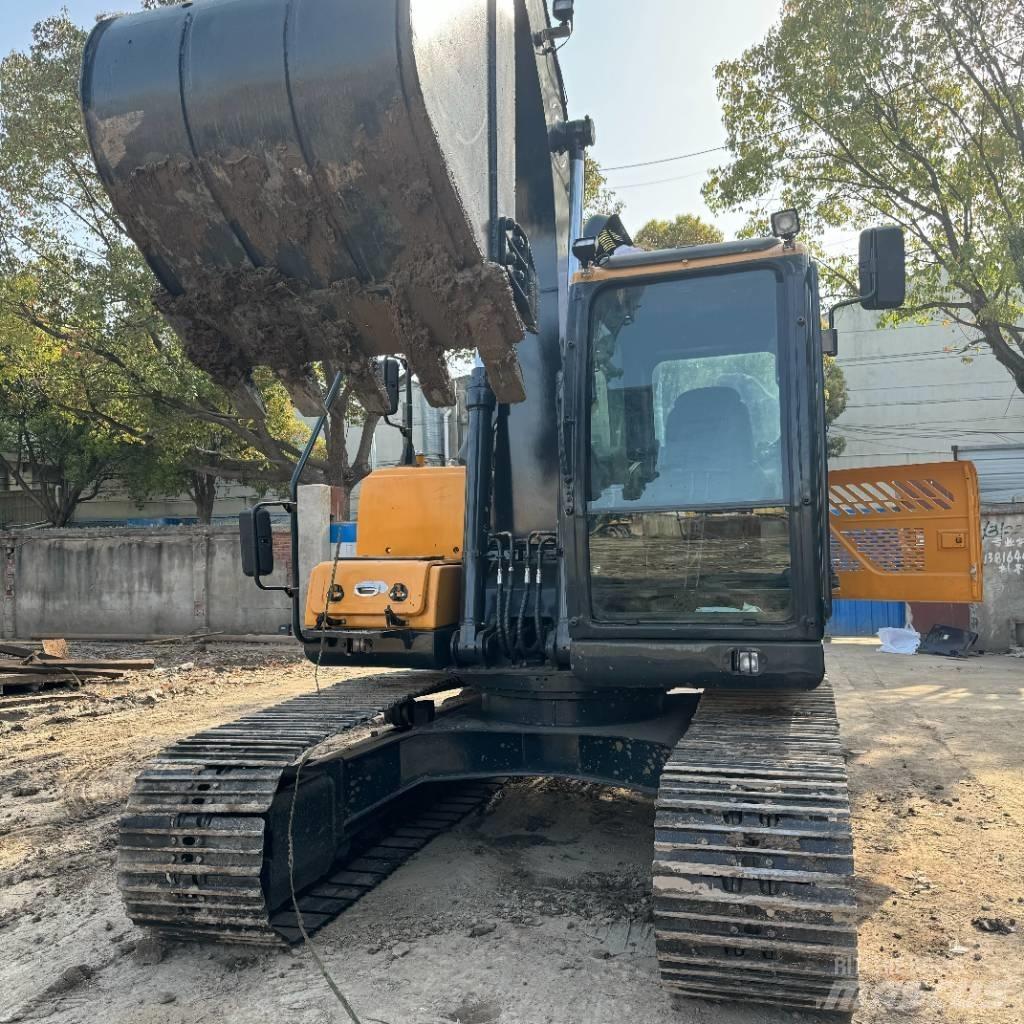 Hyundai R150LC-9S Väikeekskavaatorid 7t-12t