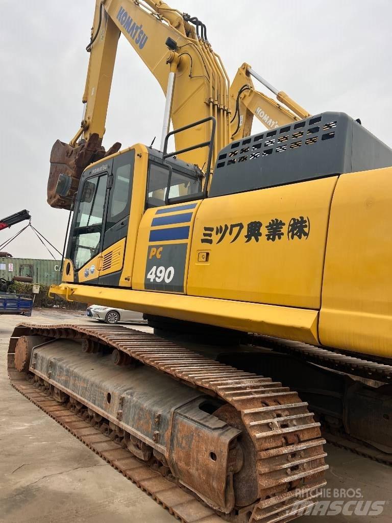 Komatsu PC 490 Roomikekskavaatorid