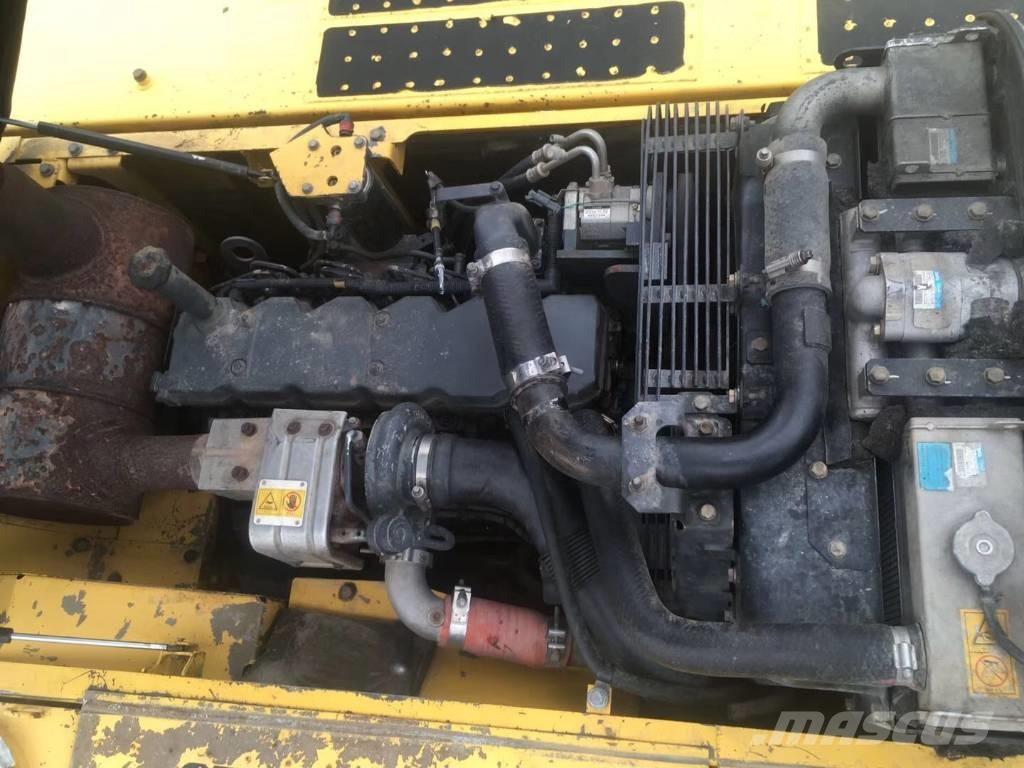 Komatsu pc220-8 Roomikekskavaatorid