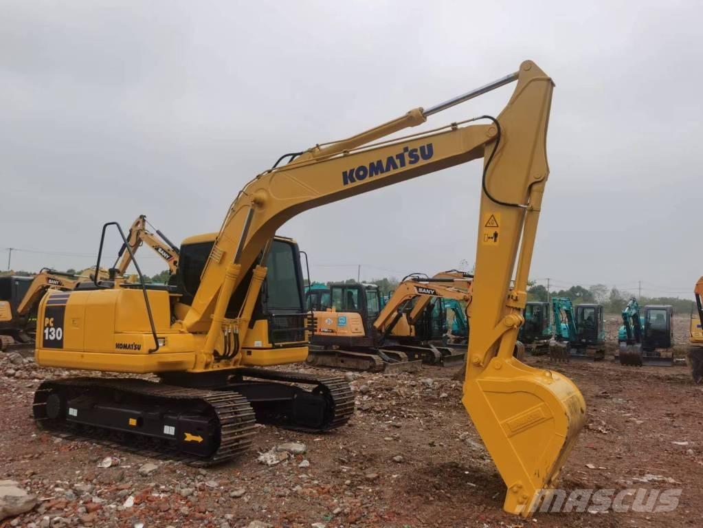 Komatsu PC 130-7 Roomikekskavaatorid