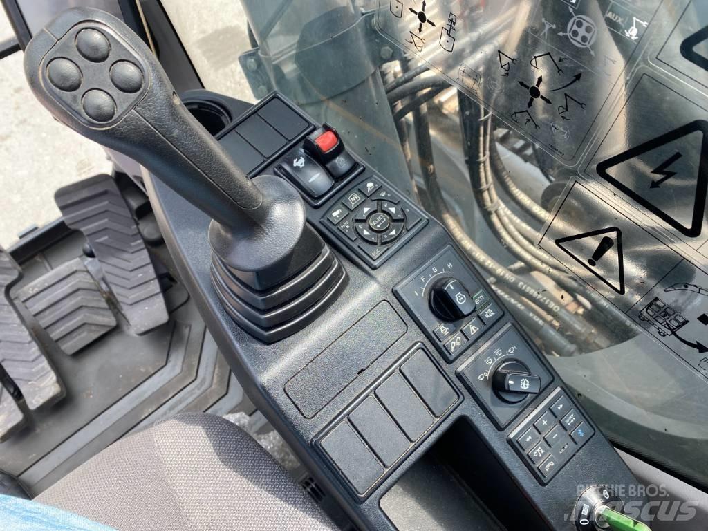 Volvo EC200 ENL Roomikekskavaatorid