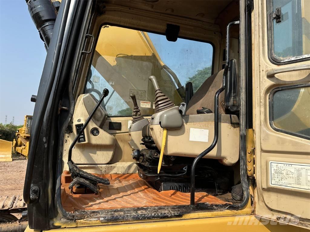 CAT 330 B Roomikekskavaatorid