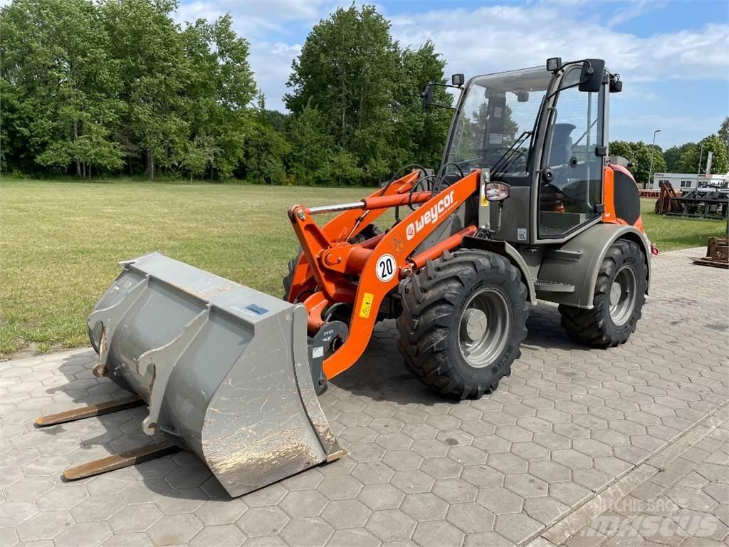 Atlas AR400 Rataslaadurid