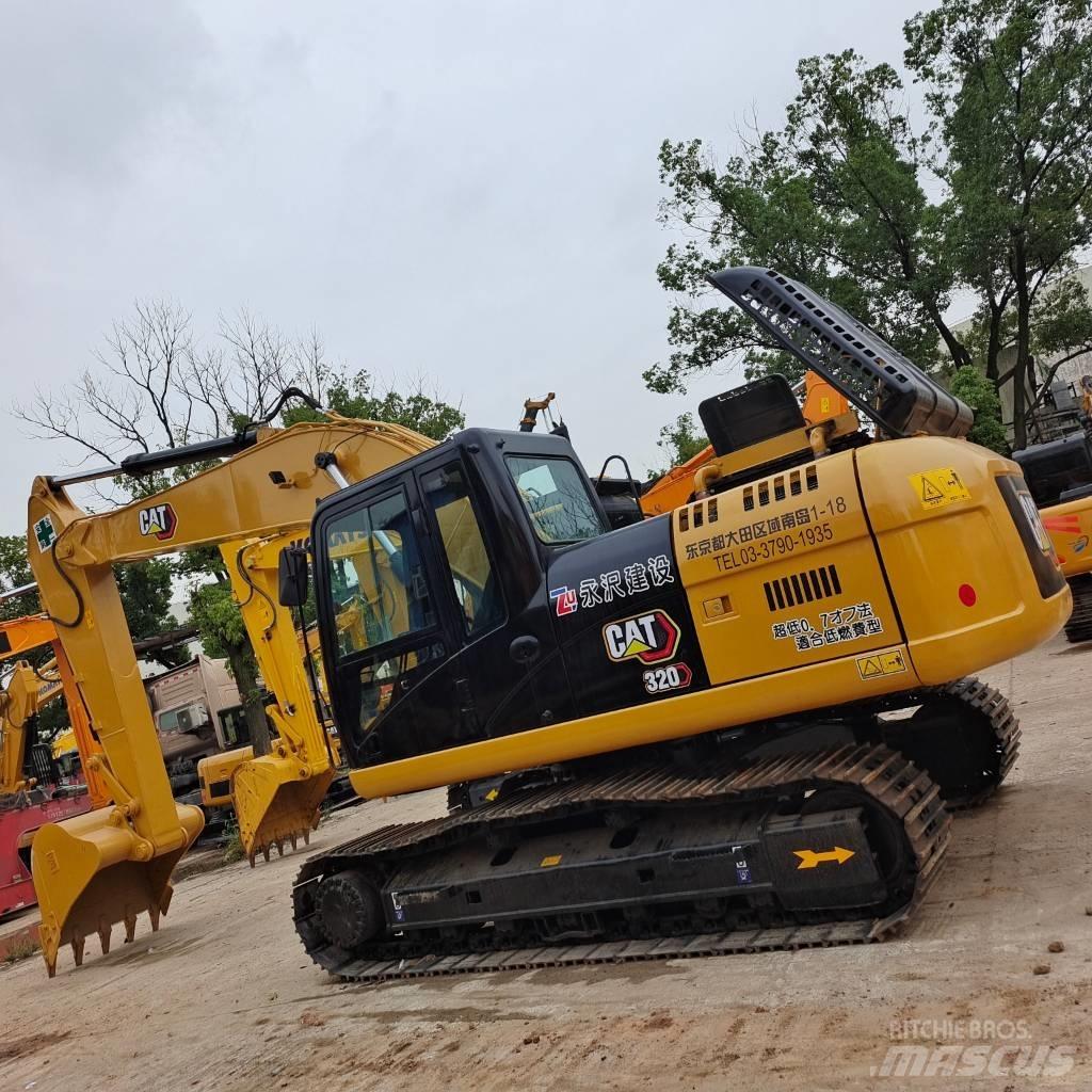 CAT 320 D L Roomikekskavaatorid