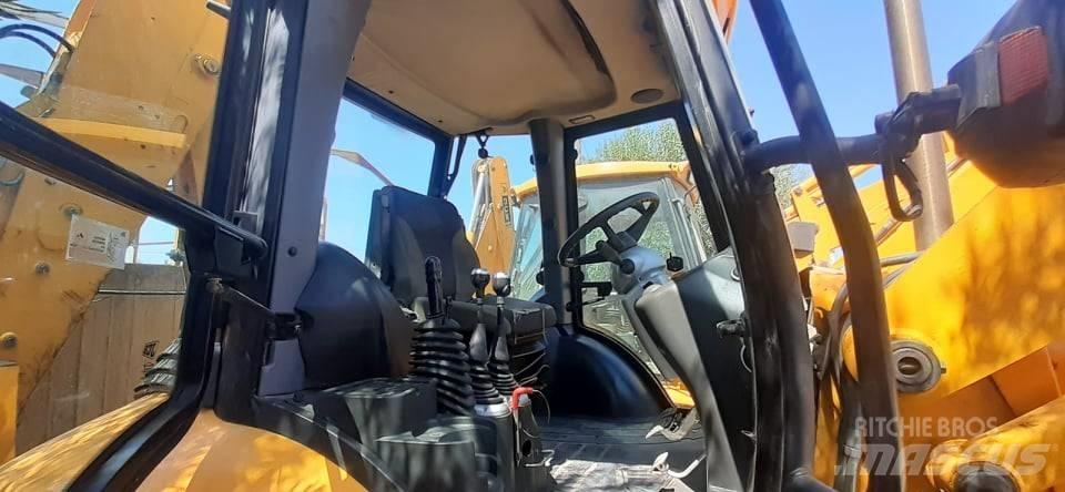 JCB 3 CX SM 4 T Ekskavaatorlaadurid