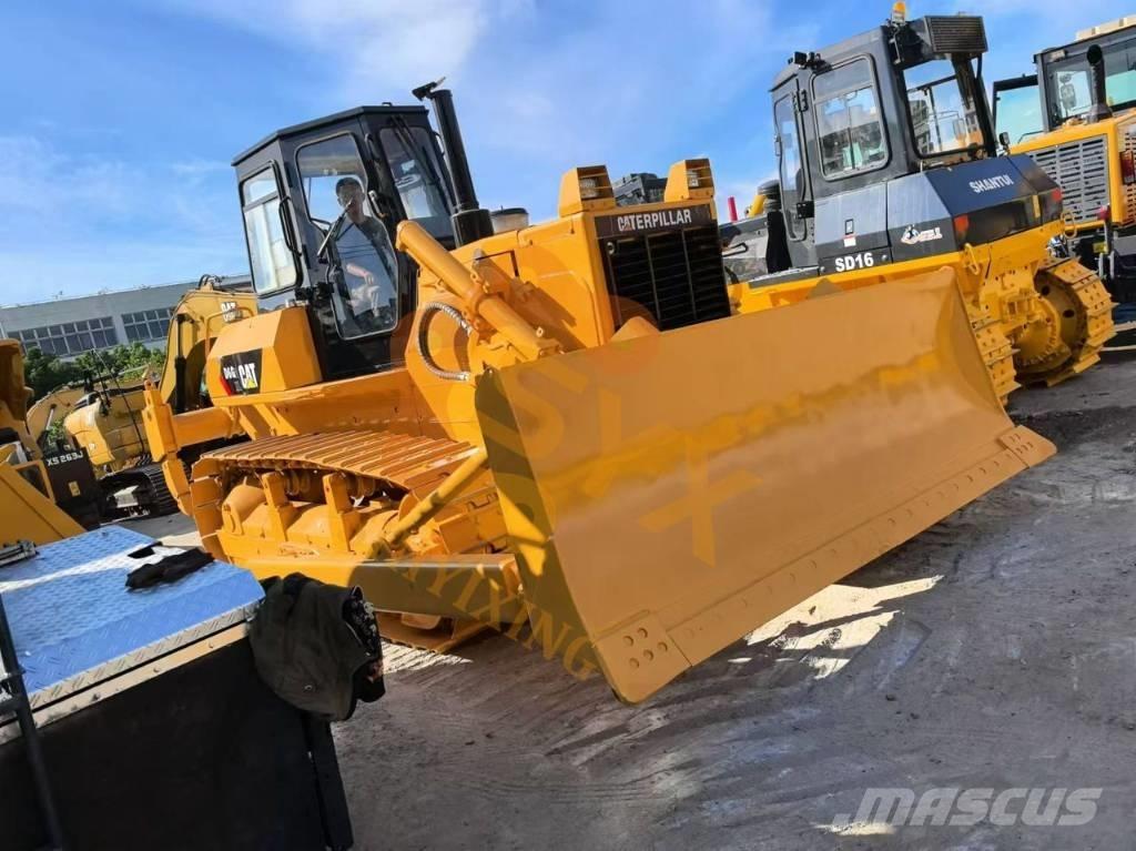 CAT D6G Buldooserid