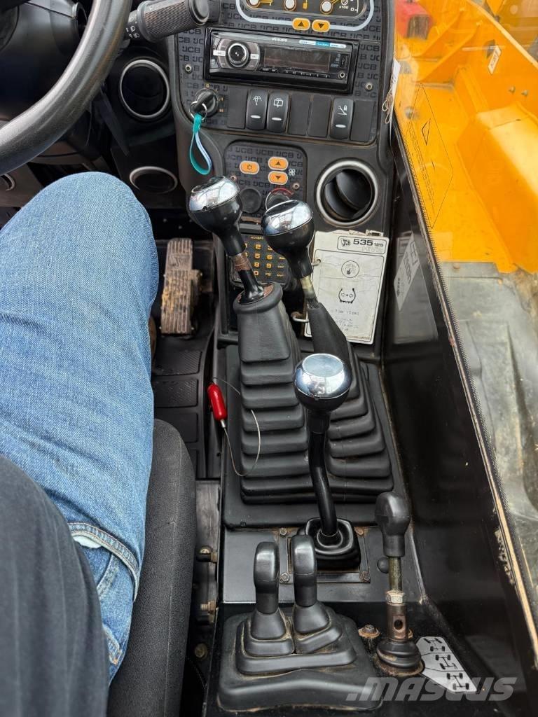 JCB 535-125 Põllumajanduslikud teleskoopkäitlejad