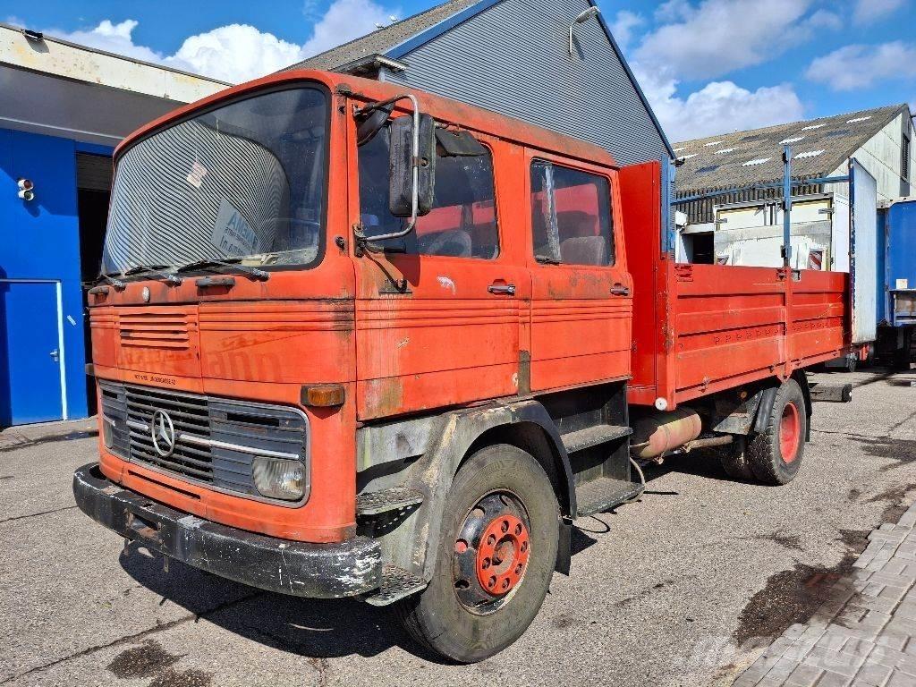 Mercedes-Benz 1113 Raamautod