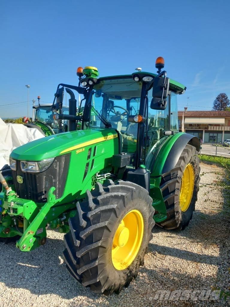 John Deere 5125 R Traktorid