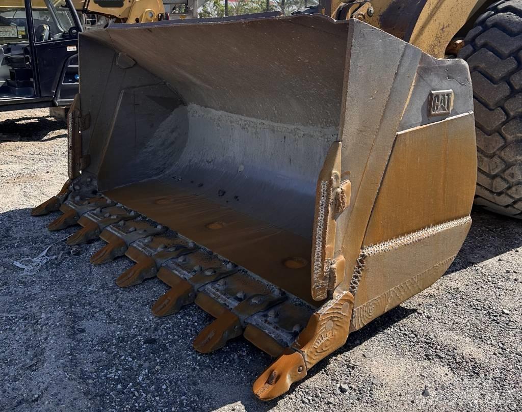 CAT 966 G II Rataslaadurid