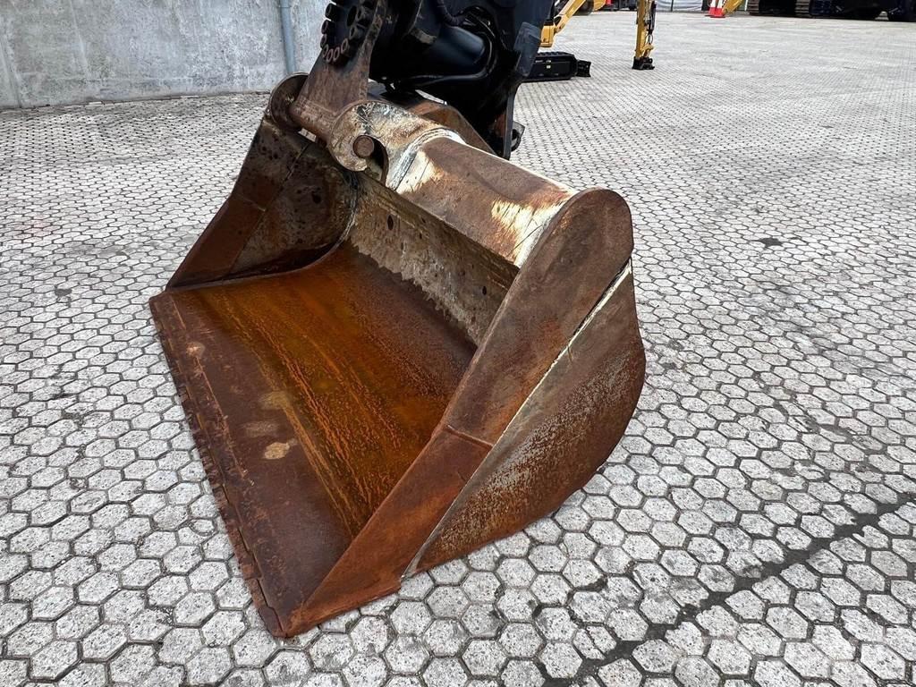 CAT 325-07B Roomikekskavaatorid