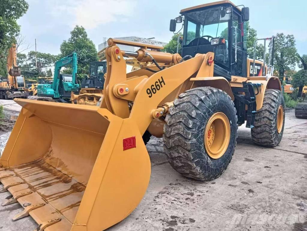 CAT 966 H Rataslaadurid