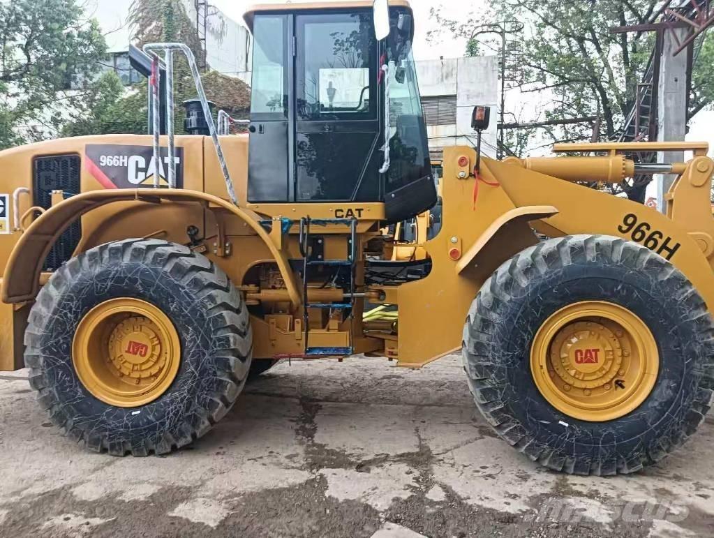 CAT 966 H Rataslaadurid