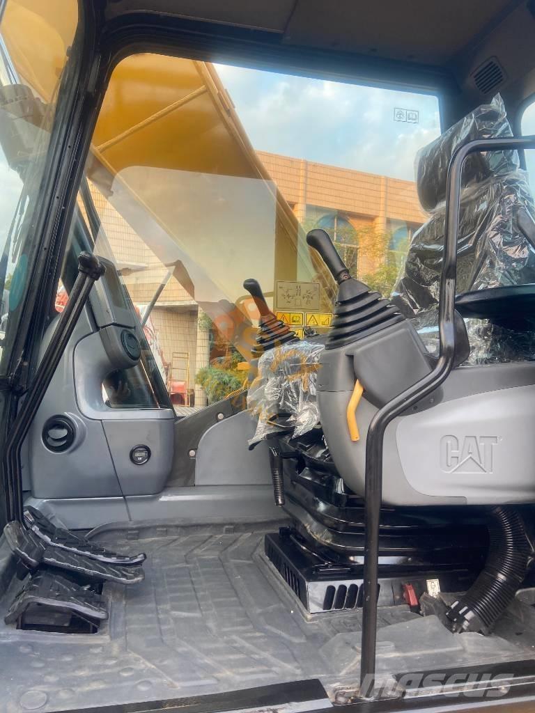 CAT CAT320 D2 Roomikekskavaatorid