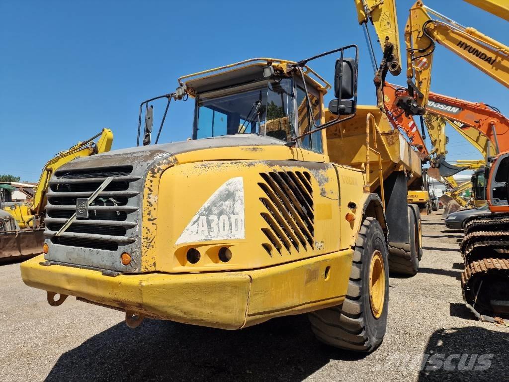 Volvo A 30 D Liigendraamiga pinnaseveokid