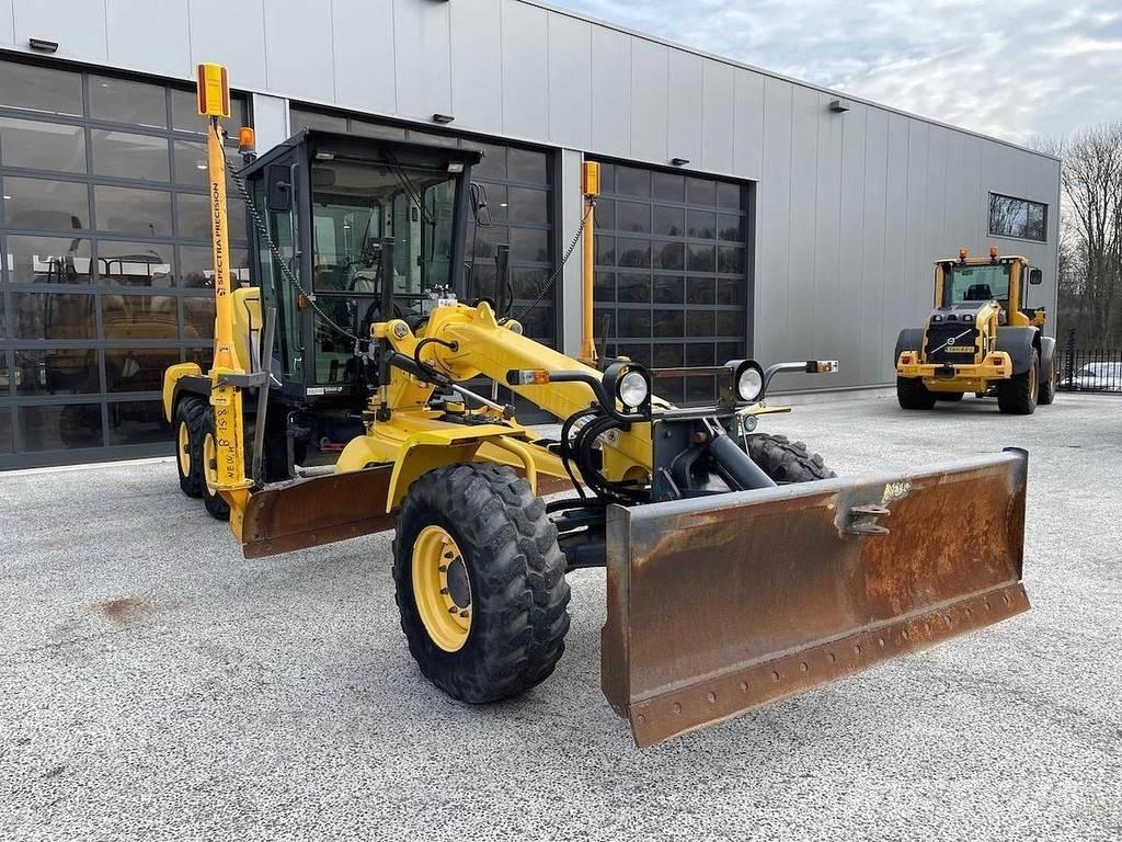 New Holland F106.6 Greiderid