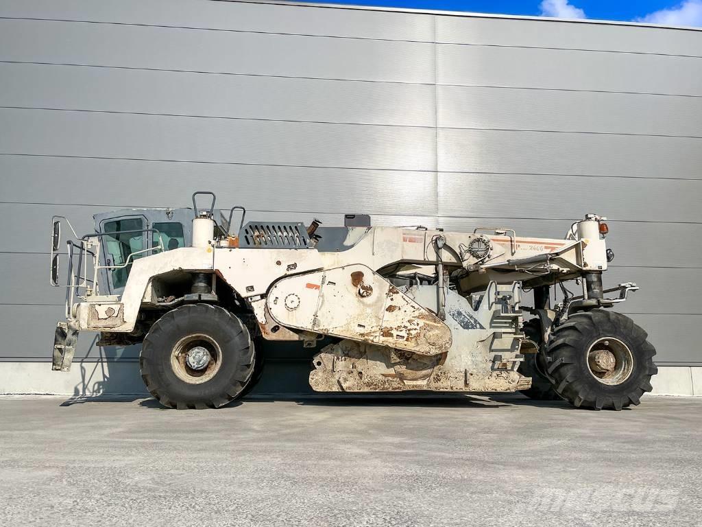Wirtgen WR 2400 Asfaldi taaskasutuse masinad