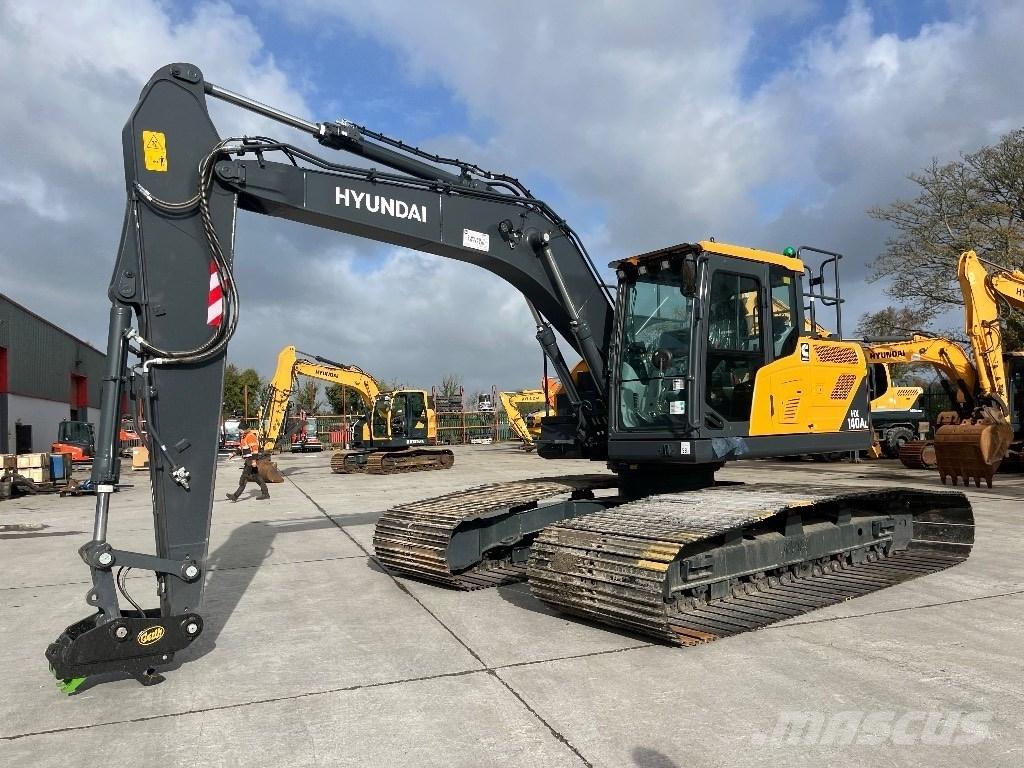 Hyundai HX 140 AL Roomikekskavaatorid