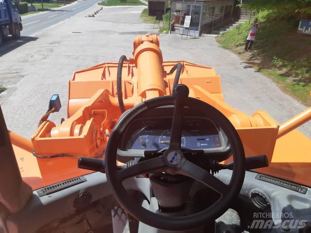 Fiat HITACHI W 270 Rataslaadurid