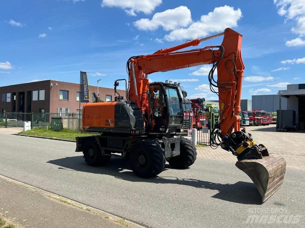 Hitachi ZX 140 W-5 Ratasekskavaatorid