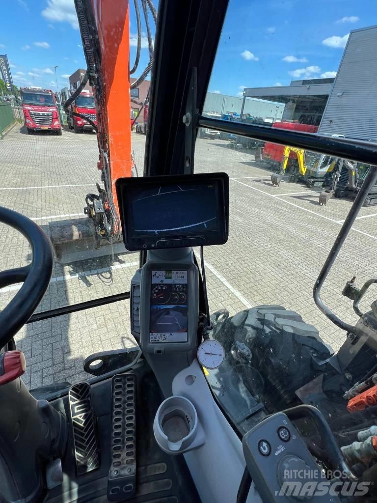 Hitachi ZX 140 W-5 Ratasekskavaatorid