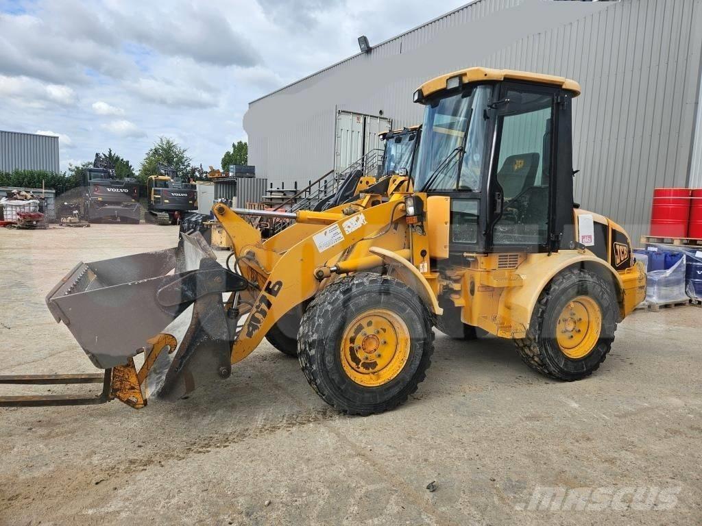 JCB 407 B Rataslaadurid