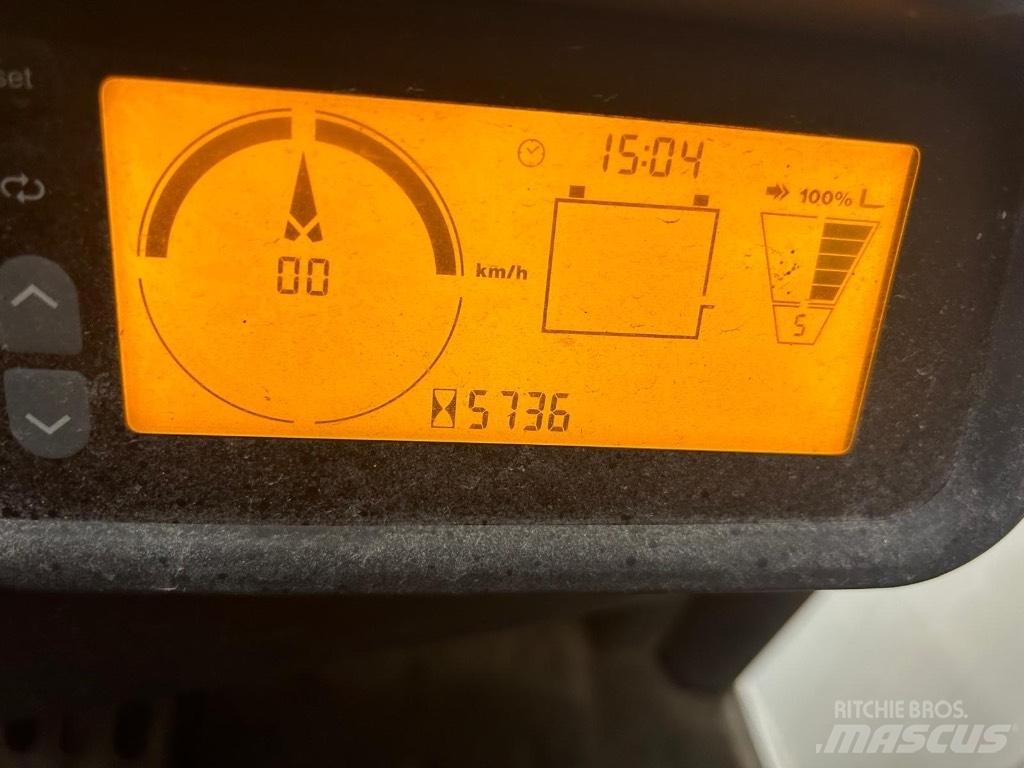Jungheinrich EFG 215 Elektritõstukid