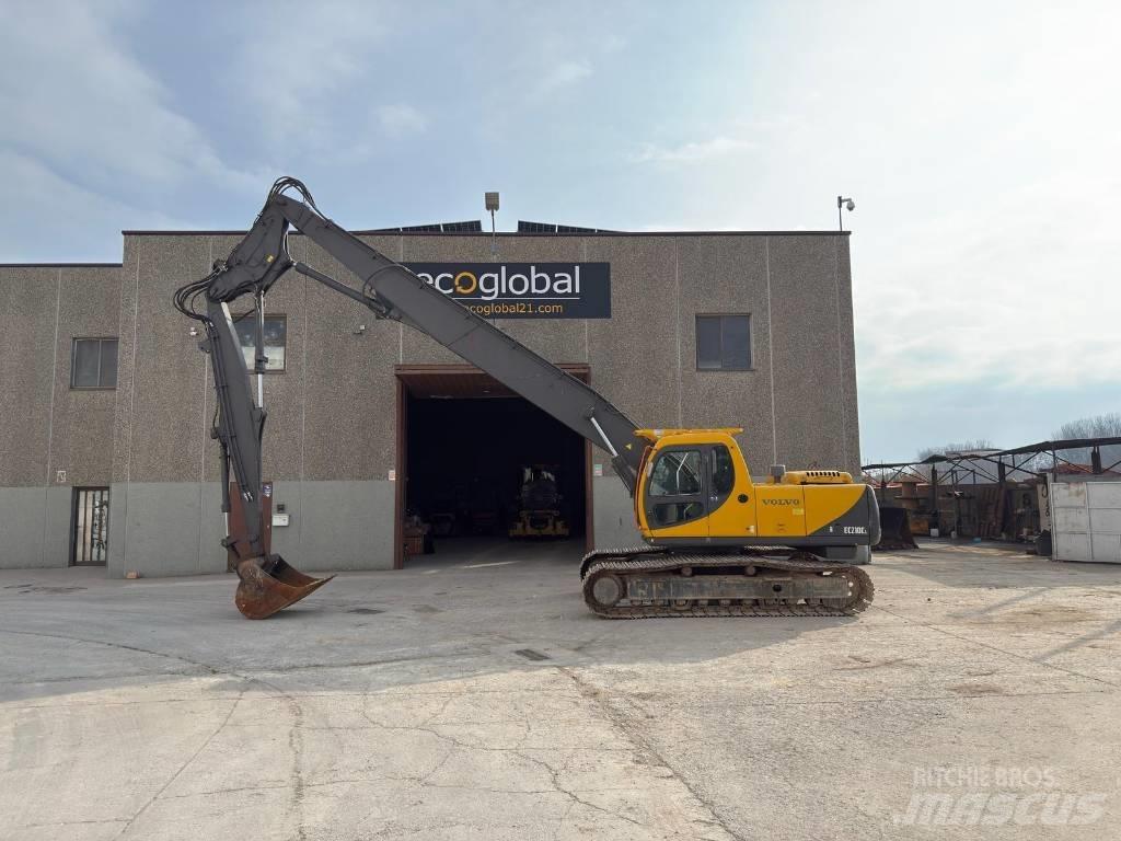 Volvo EC 210 LC Roomikekskavaatorid