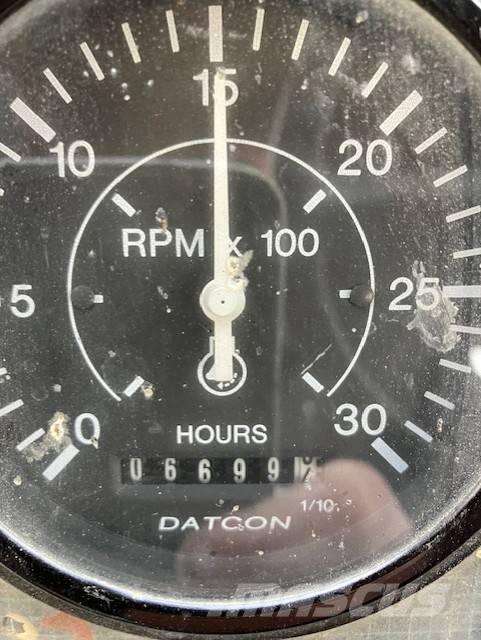 Ditch Witch RT 150 Pinnaselõikurid