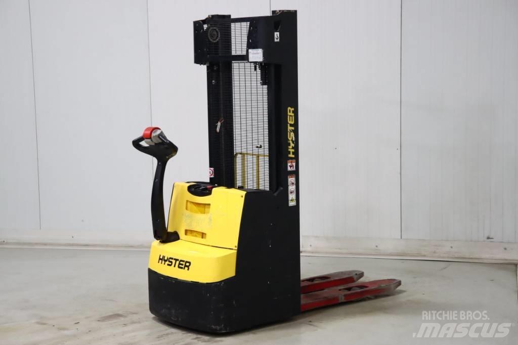 Hyster S 1.2 Järelkäidavad virnastajad