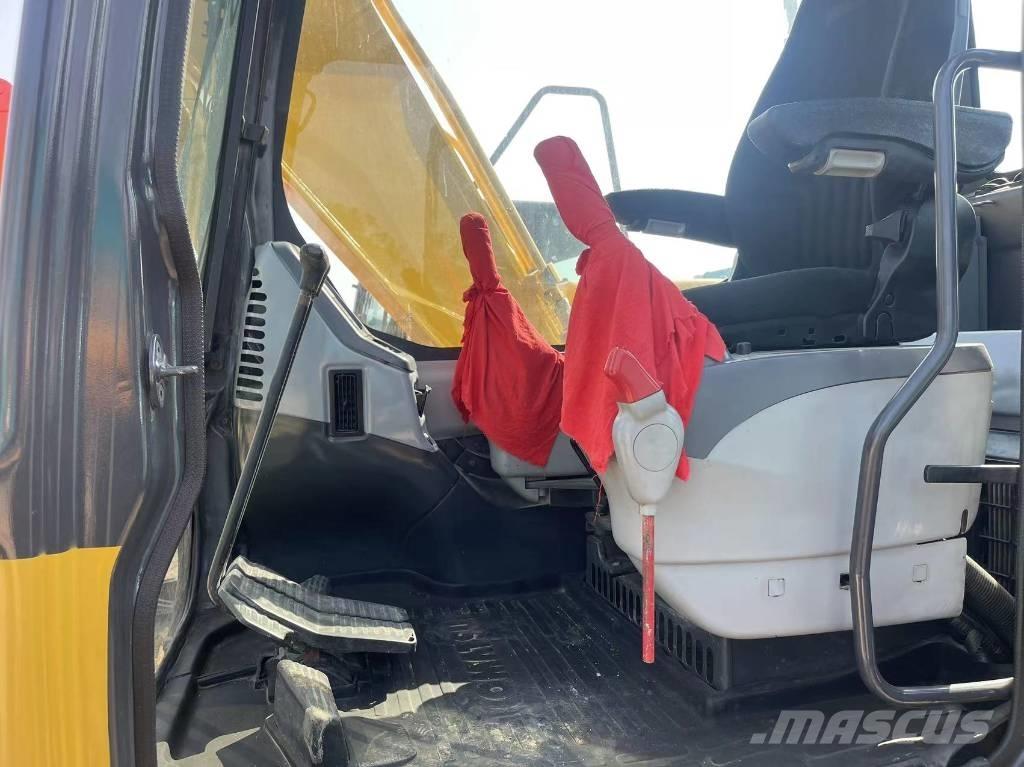 Komatsu PC 130-8 Väikeekskavaatorid 7t-12t