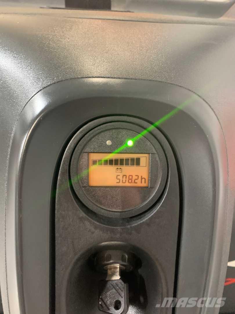 Linde T16 Järelkäidavad virnastajad