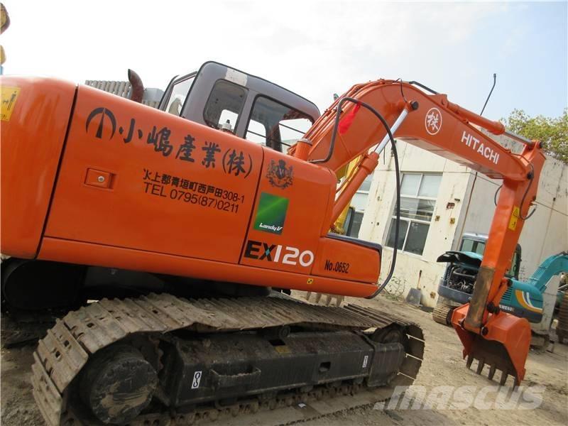 Hitachi EX 120-3 Roomikekskavaatorid