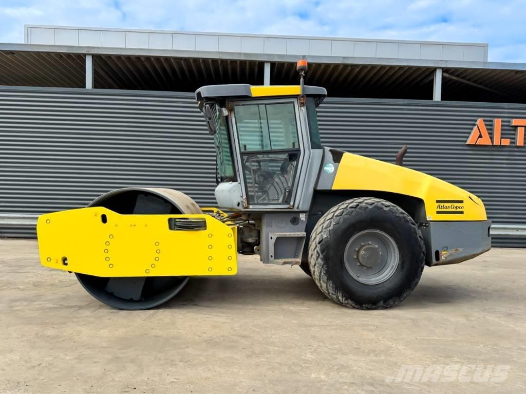 Dynapac CA3500D Ühe trumliga rullid