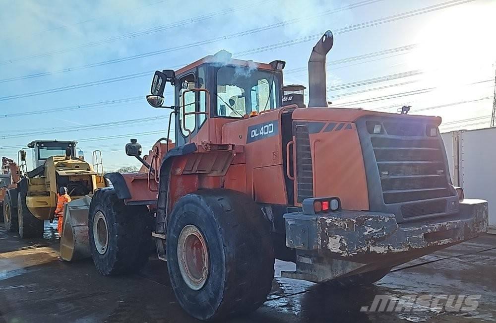 Doosan DL 400 Rataslaadurid